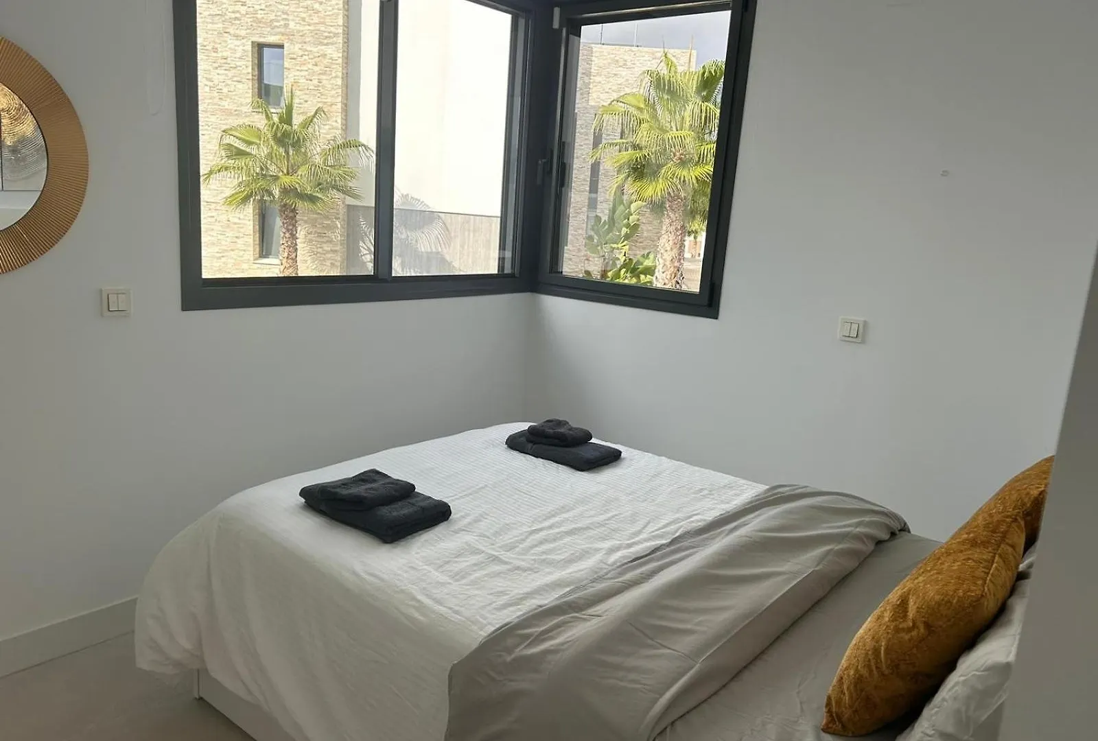 Modern Garden Apartment By Cabopino Golf Marbella Spain
