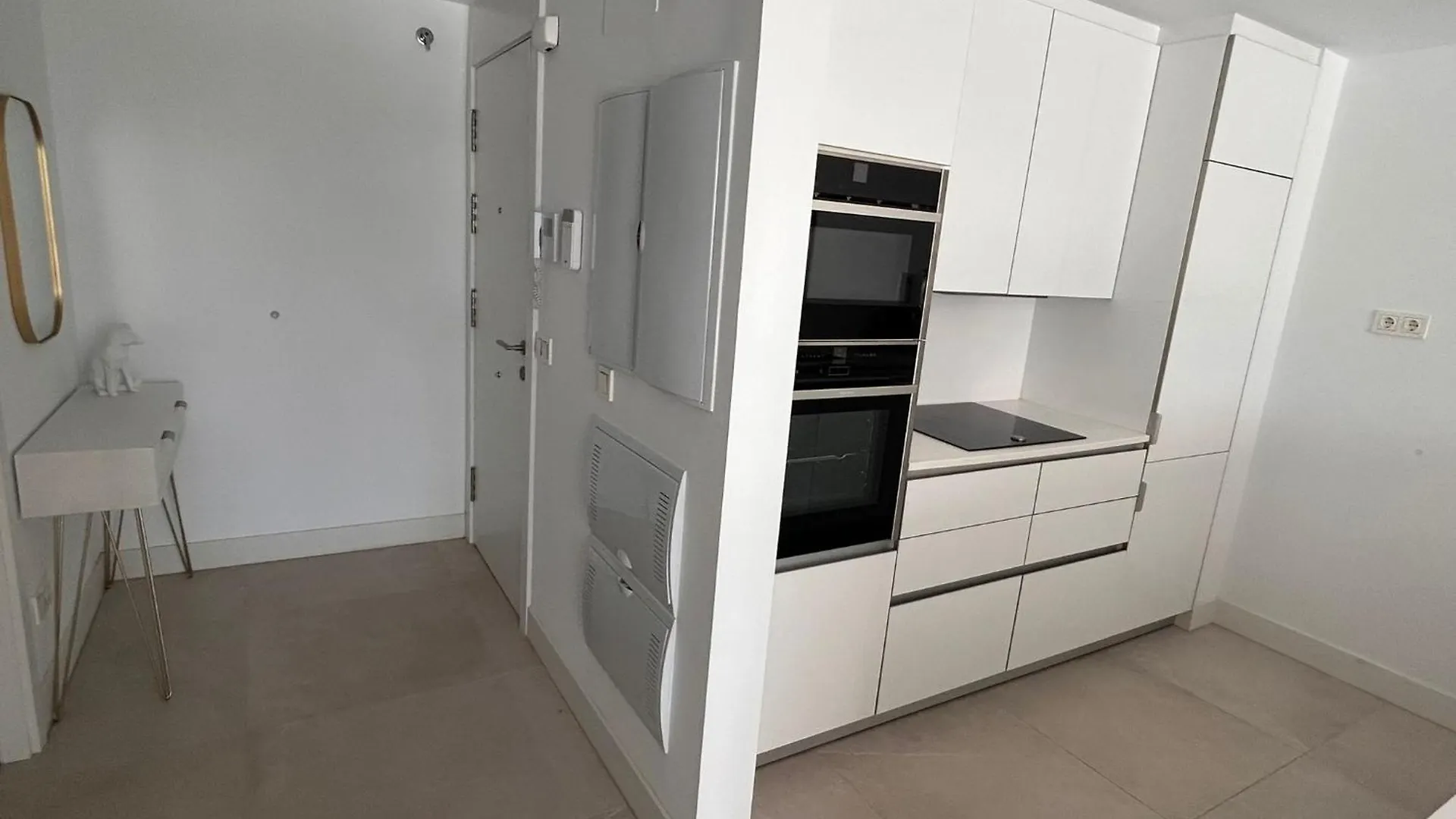 Modern Garden Apartment By Cabopino Golf Marbella Spain