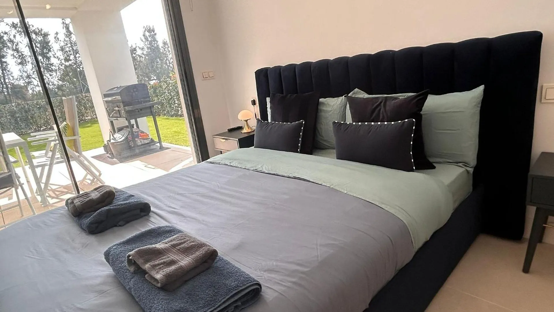 Modern Garden Apartment By Cabopino Golf Marbella Spain